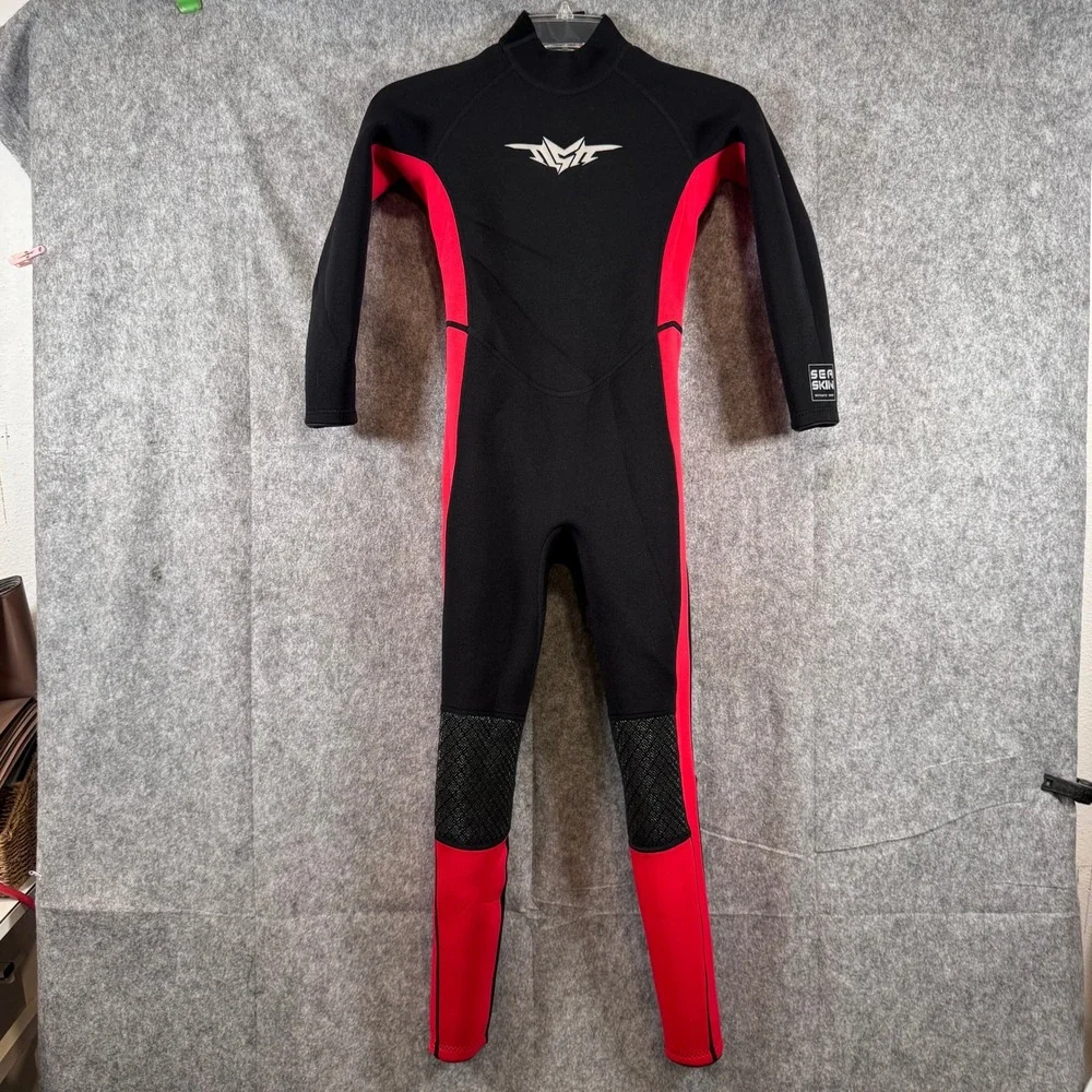 Seaskin Wetsuit Kids Size 10 3mm Full Body Surfing Diving Athletic Black Red